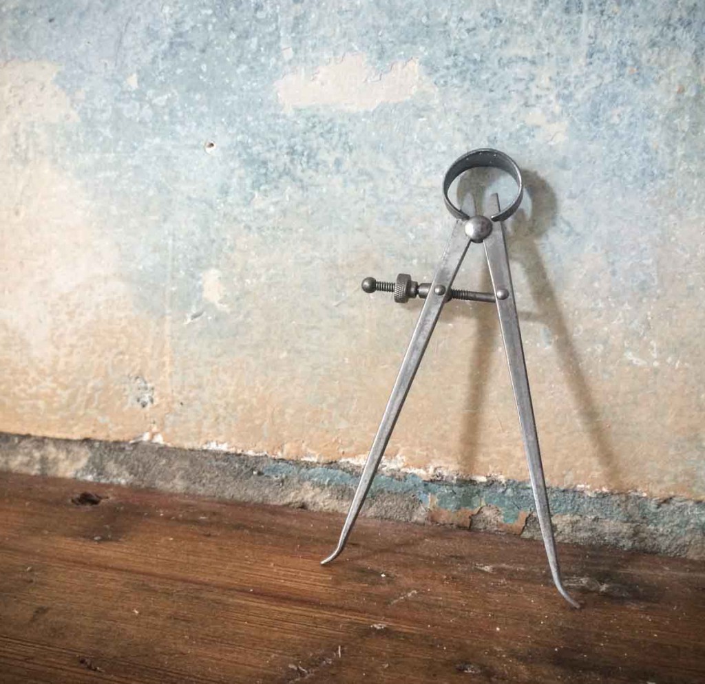 Small Caliper Photo